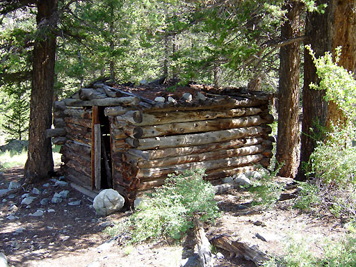 08 - Old Cabin