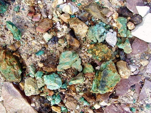 46 - Stones green from copper