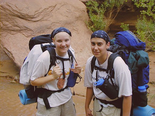 88 - Val and Michelle, hikers from South Dakota
